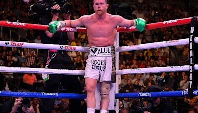 FIB extiende plazo a Canelo Álvarez para que decida si renuncia a su título