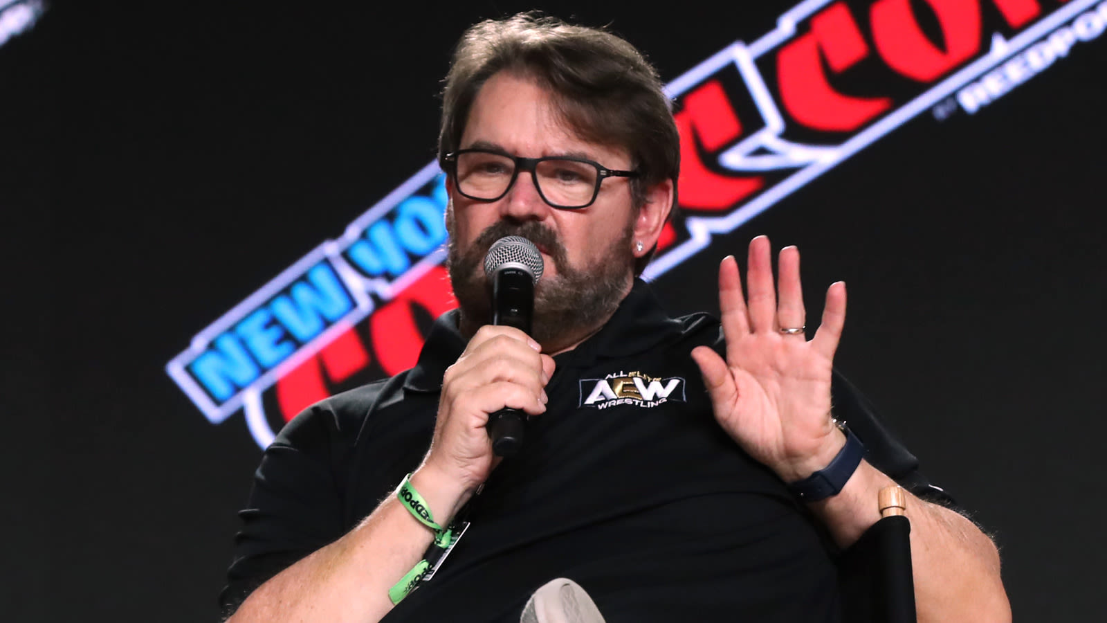 AEW's Tony Schiavone Explains Why He Doesn't Pay Attention To WWE - Wrestling Inc.