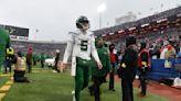 Jets' White cleared by docs, will start at QB on Sunday