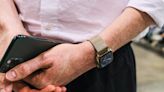 Apple Watch goes back on sale after dramatic ban paused