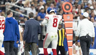 WATCH: Giants QB Jones Works Out Ahead of Training Camp