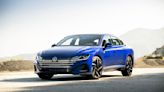 Edmunds compares: Volkswagen Arteon vs Kia Stinger