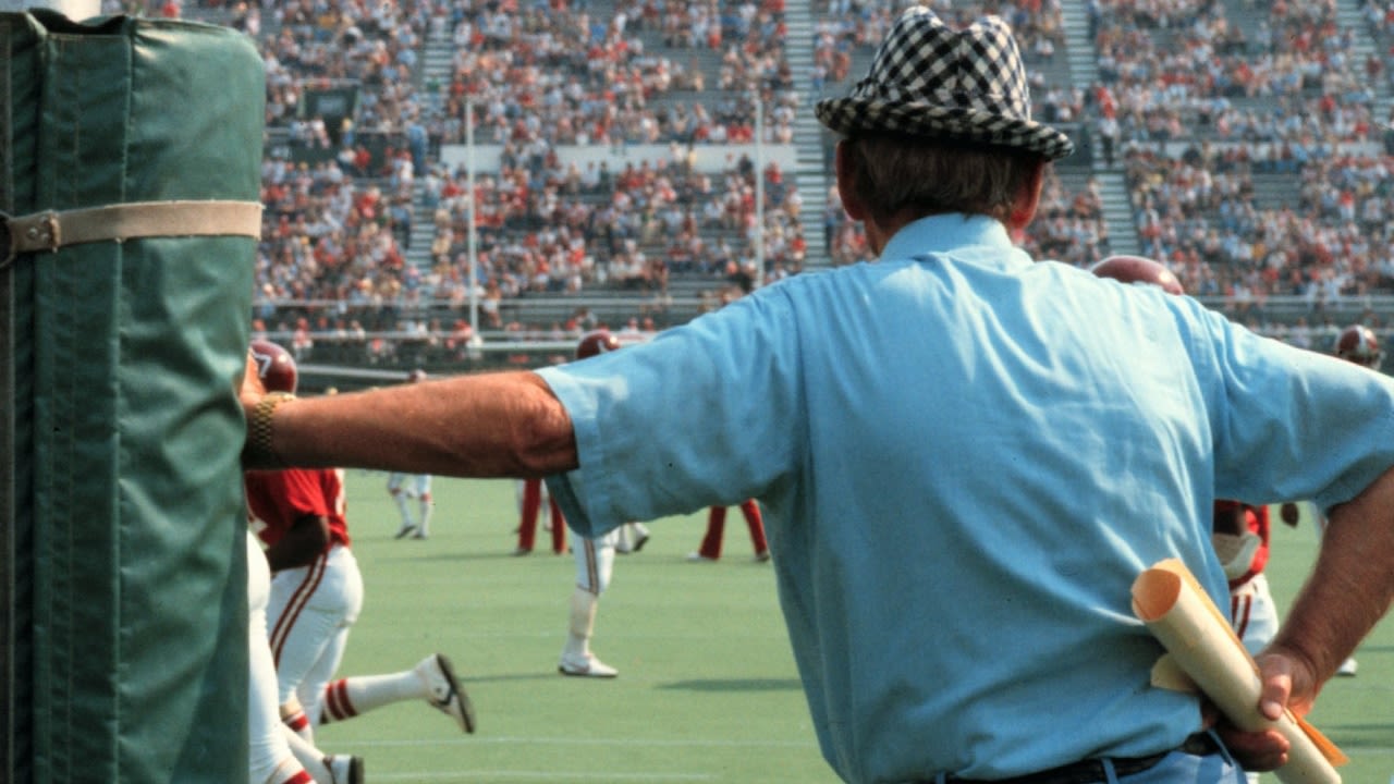 On Paul ‘Bear’ Bryant’s birthday, here are 10 of his greatest wins at Alabama