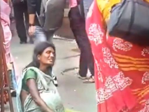 Man Helps Pregnant Beggar By Performing Dance Moves, Reminds Internet Of Krrish - News18