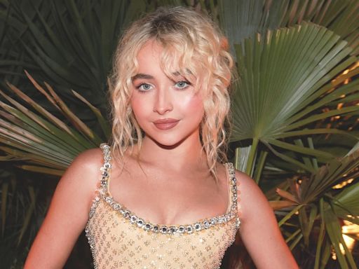 De Sarah Jessica Parker a Sabrina Carpenter: los peinados 'curly' de invitada más elegantes