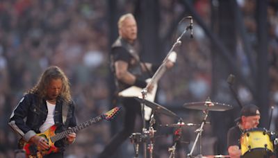 Metallica fracciona su leyenda en dos y, aún así, noquea a Madrid al primer asalto