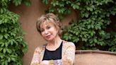 Isabel Allende califica de “vergonzosa” la censura de libros en escuelas de Florida