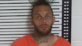 Opelousas man accused of assaulting family member, going after others with knives