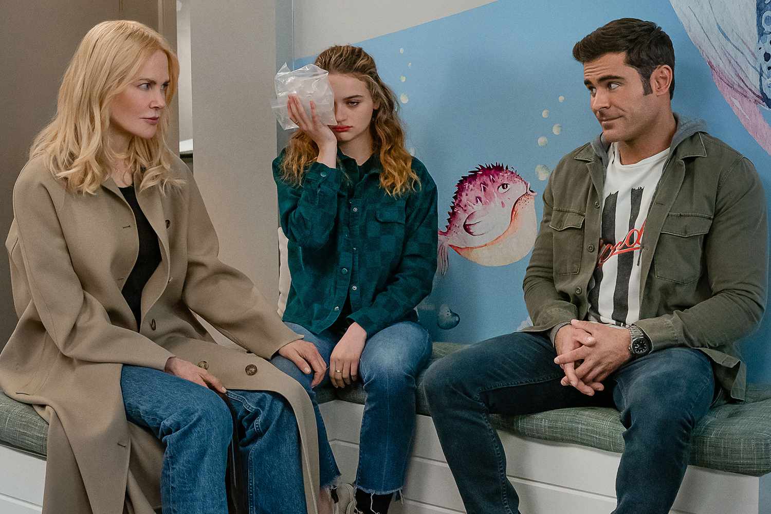 Zac Efron praises Joey King's 'Matthew Perry-esque' physical comedy in 'A Family Affair'