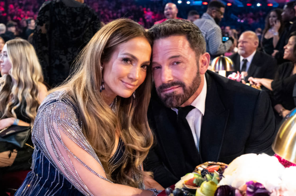 Ben Affleck Allegedly Moved His Stuff Out Of The Mansion He Shares With Jennifer Lopez While She Was On Vacation