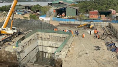 Excavator operator buried in debris as construction site caves in Palghar
