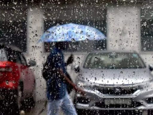 Rainy days ahead, but humidity to stay in Gurgaon | Gurgaon News - Times of India