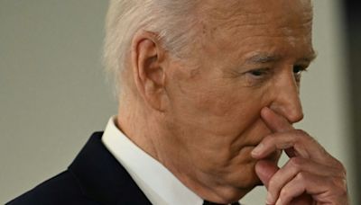 Biden lucha por mantener viva su candidatura electoral