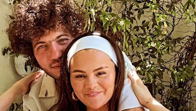 Selena Gomez and Benny Blanco Cuddle Up in Wholesome 4th of July Snap