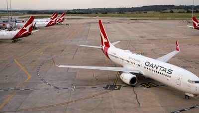 Qantas Apologizes for Showing R-Rated Film With Nudity to Entire Flight