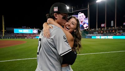 Brooks Baldwin makes an impression in his major-league debut as the Chicago White Sox lose 7-1