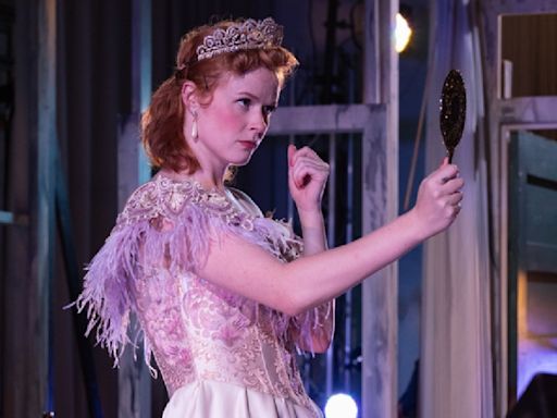 Review: A STREETCAR NAMED DESIRE at Tennessee Williams Threatre Company