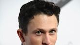 Jonathan Tucker Rescues Neighbors During Home Invasion In L.A. - WDEF
