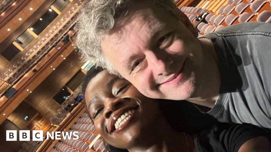 Michael Sheen's Nye: Doctor turns performer for NHS play