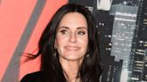 Courteney Cox se confronte au « Mom dance challenge », mais à sa manière