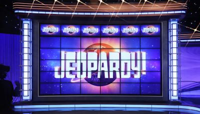 'Jeopardy!' Fans Weigh In After Contestant's 'Rough Day' Costs Him the Game