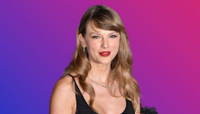 Taylor Swift criticized for being "desperate"
