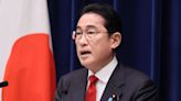 Primer ministro japonés Kishida se reúne con Zelenski y visita lugar de masacre