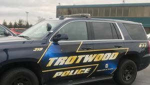 Officers, medics respond to crash in Trotwood