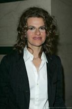 Sandra Bernhard