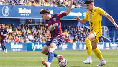 El Eldense logra un punto de oro en Alcorcón (0-0)