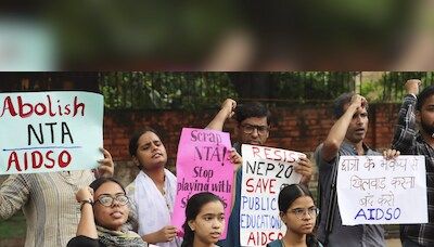 Scrapping NEET-UG not rational: Centre asks SC not to jeopardise med exam