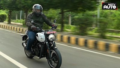 Triumph Speed T4 Review; Royal Enfield Sweating Bullets?