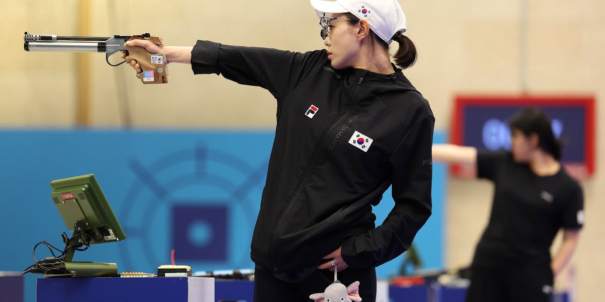 Olympic Shooter Wins Over The Internet After She Breaks World Record In Coolest Way