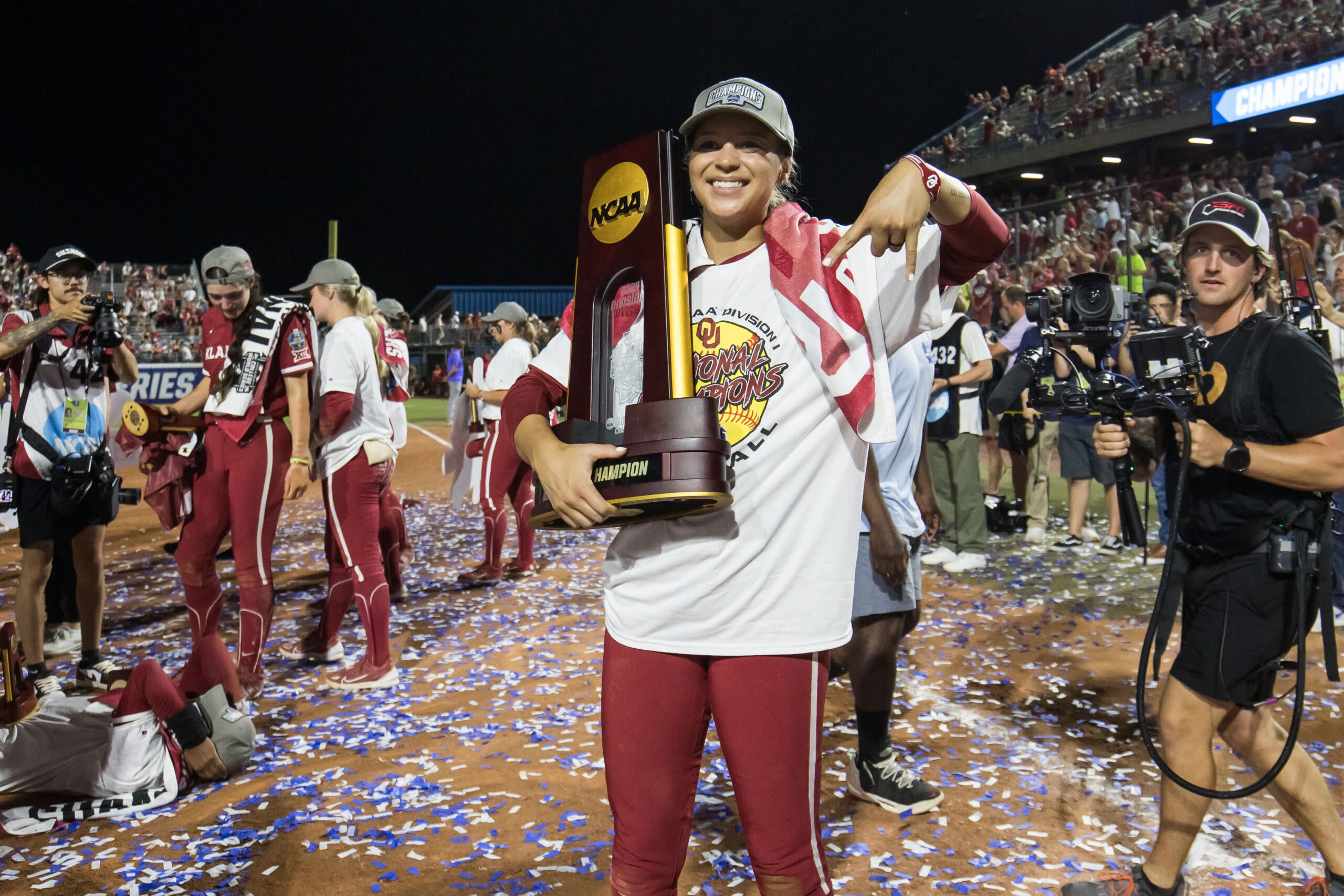 Jayda Coleman signing with the Oklahoma City Spark