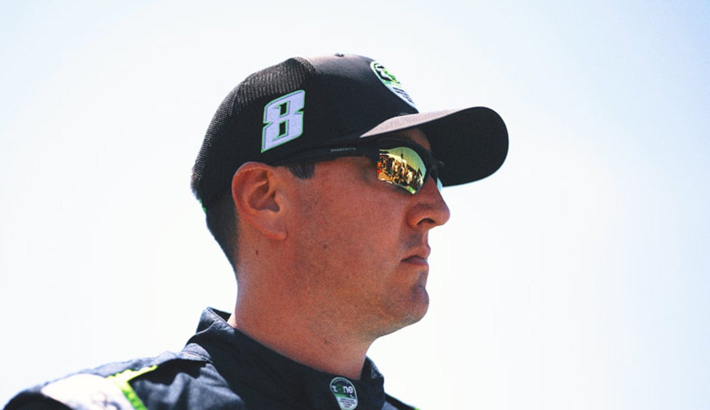Kevin Harvick on Ricky Stenhouse Jr. wreck: 'I have no idea what Kyle Busch is mad at'