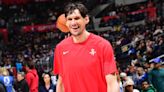 NBA Big Man Boban Marjanovic Intentionally Misses Free Throws to Win Crowd Free Chicken