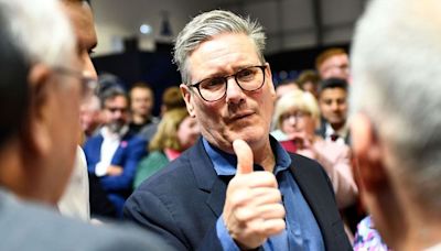 Législatives au Royaume-Uni : Qui est Keir Starmer, le leader travailliste, grand favori des élections ?