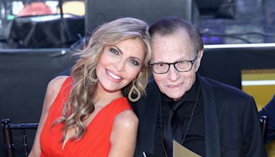 Larry King’s Widow Settles $100 Million War Over His Fortune After She Was Accused of Abusing TV Legend