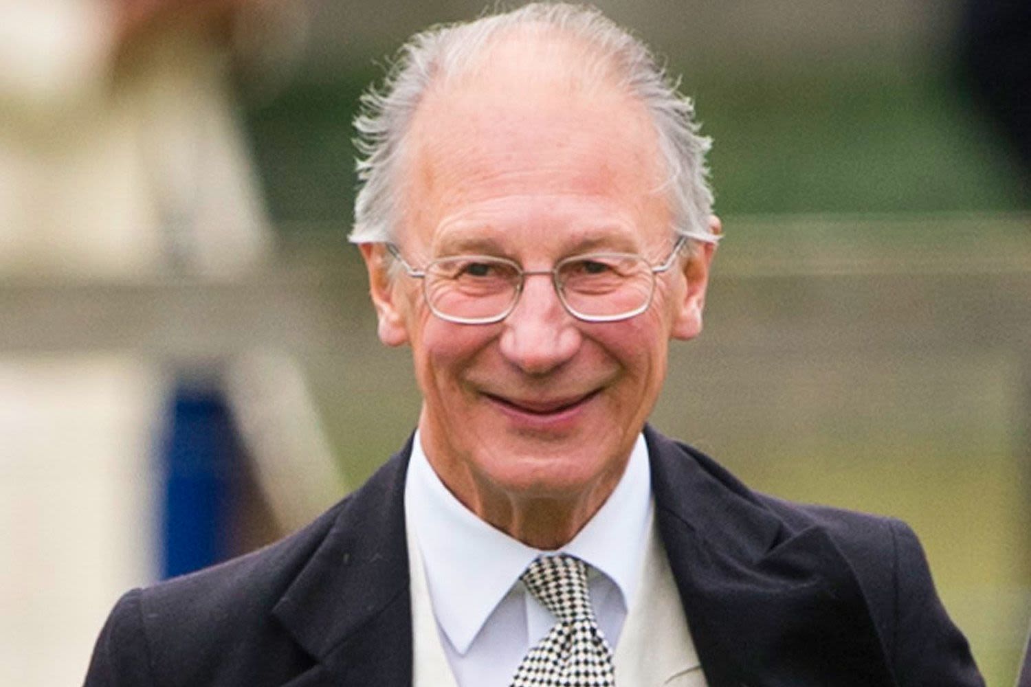 Prince William and Prince Harry’s Uncle Robert Fellowes, Brother-in-Law of Princess Diana, Dies at 82
