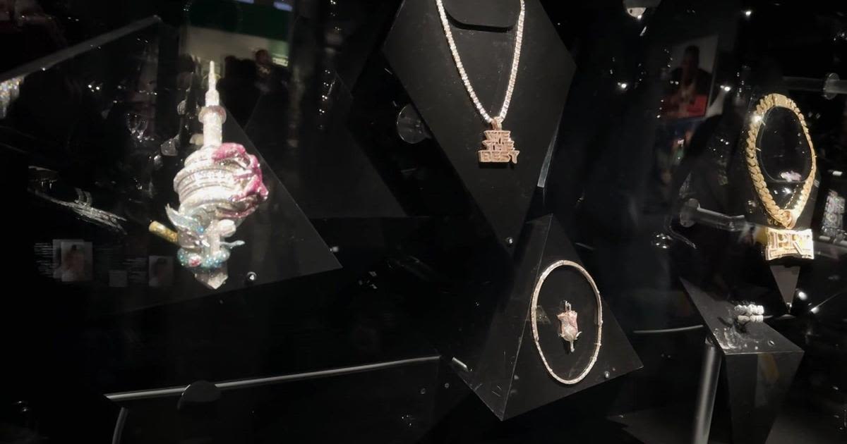 Jewelry worn by hip-hop legends now on display at NYC museum. Here's where to see it