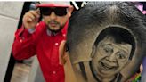 Barbería de Tijuana rinde homenaje a Chabelo con corte de pelo