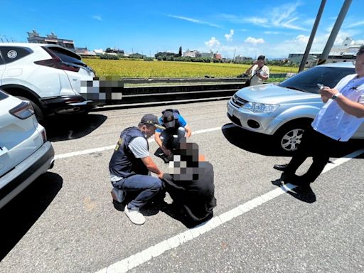 大甲警鐵騎緊急出動，2小時成功攔車逮人 | 蕃新聞