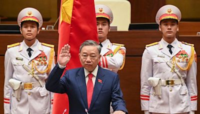 角逐總書記大位？越南2年內2度換國家主席 公安部長蘇林接任