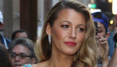 Blake Lively Dazzles In a Vintage Mermaid Gown & Megawatt Jewels