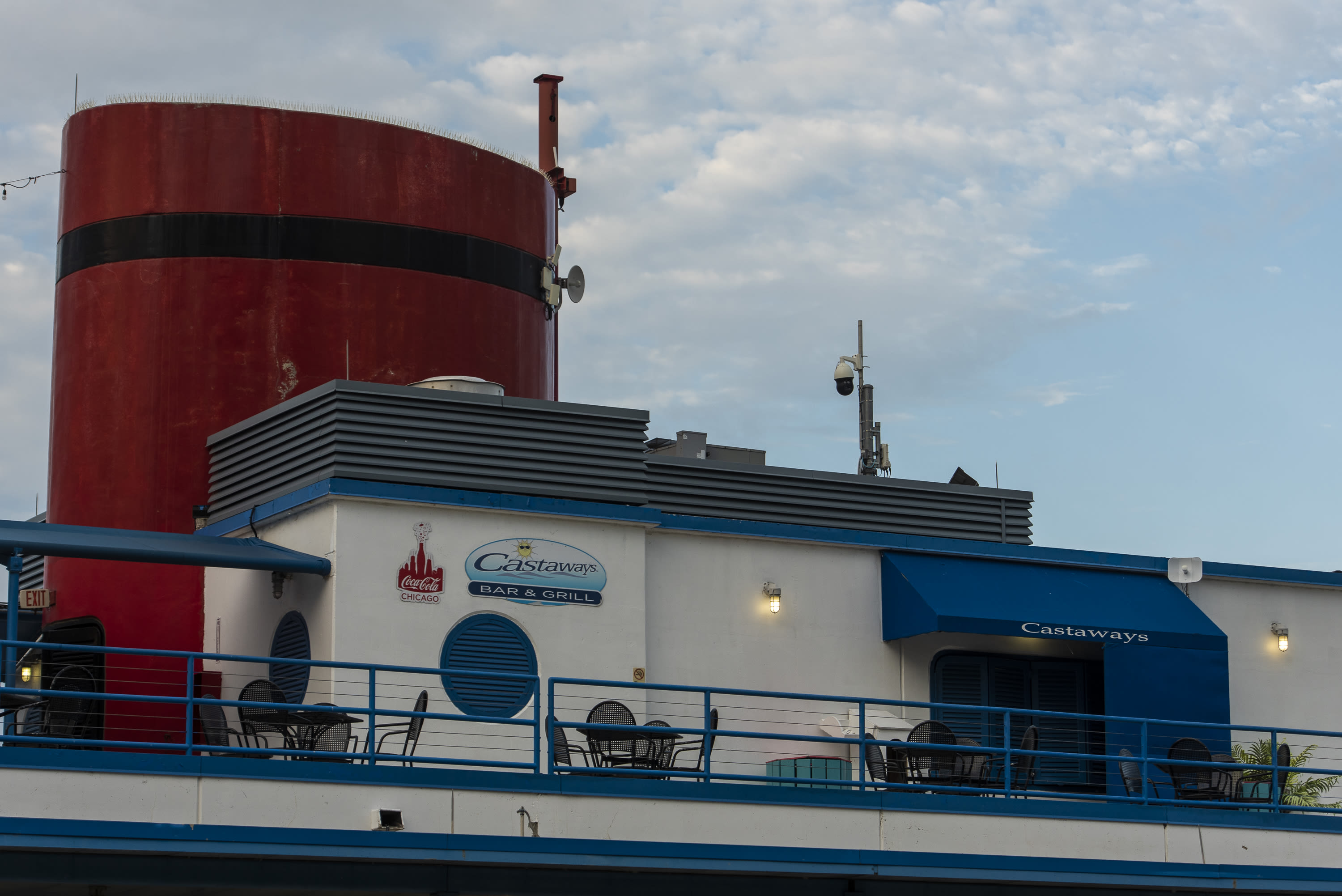 Popular boat-shaped lakefront restaurant Castaways set to reopen Memorial Day weekend