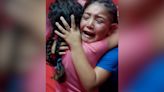 Watch little girl’s reaction when her hospitalized sister comes home to surprise her