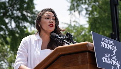 Alexandria Ocasio-Cortez Warns Dems About Dangers of Pushing President Biden Off the Ballot