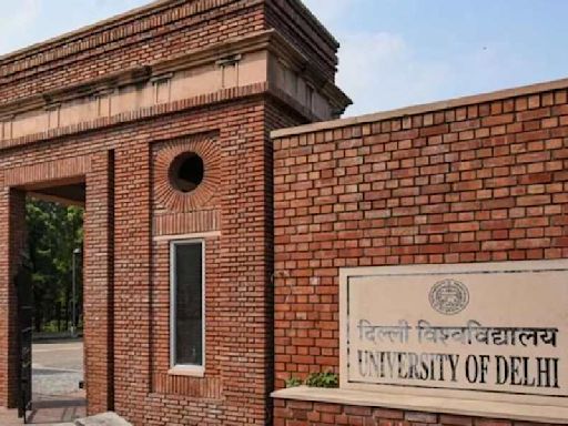 Delhi University raises promotion passing criteria to 63% for UG students