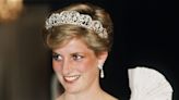 An "Extraordinarily Rare" Portrait of Princess Diana Is Going On Display For the Very First Time
