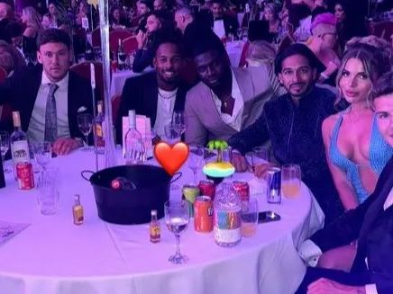 Love Island stars reunite at awards show - after ITV snubbed them for live final